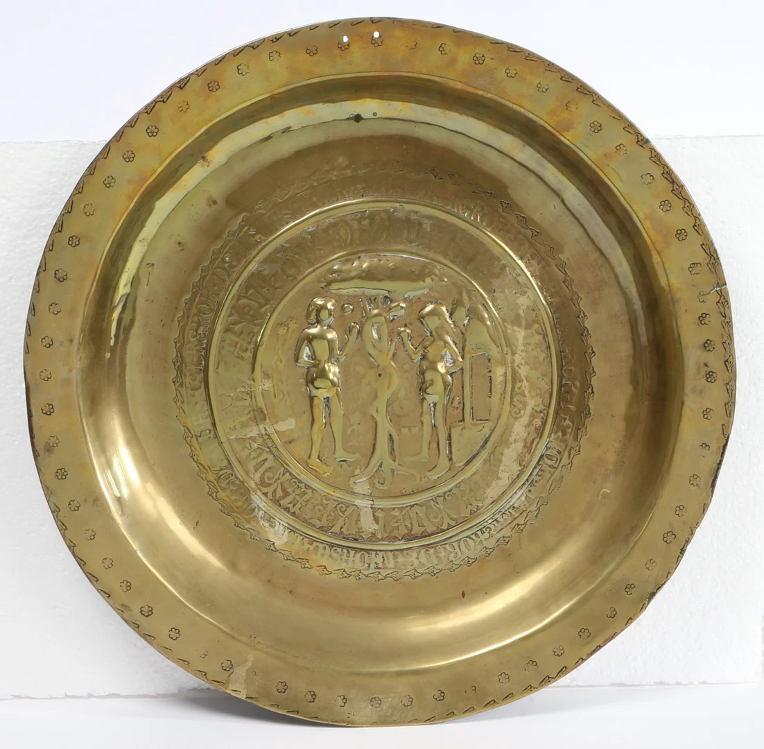 A RARE 16TH CENTURY BRASS ALMS DISH, NUREMBERG, CIRCA 1500-50. — Pewter, Brass & Copper — Bishop & Miller