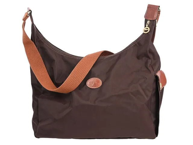 VÄSKA, LONGCHAMP, Hobo Bag, brunt nylon, brunt läder, guldfärgade beslag, 35x28x10 cm.
