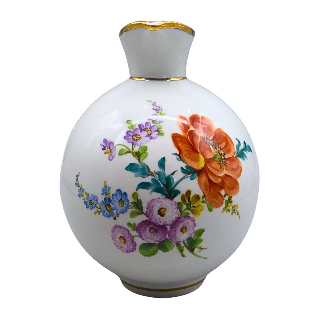 PORZELLANKÄNNCHEN MIT BLUMENMALEREI. — Ceramics & Porcelain — Auktionshaus Stuber's Hammerschlag
