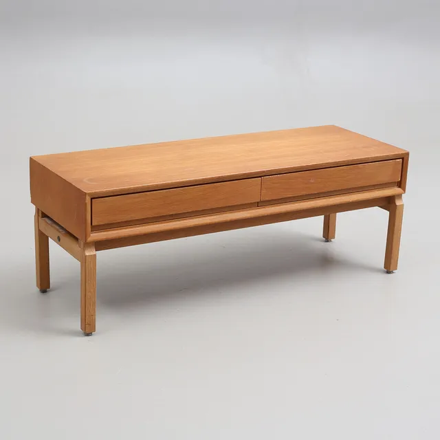 MARIAN GRABINSKI. Bänk med lådor, ek, ur MTB-serien, IKEA, 1960-tal.
