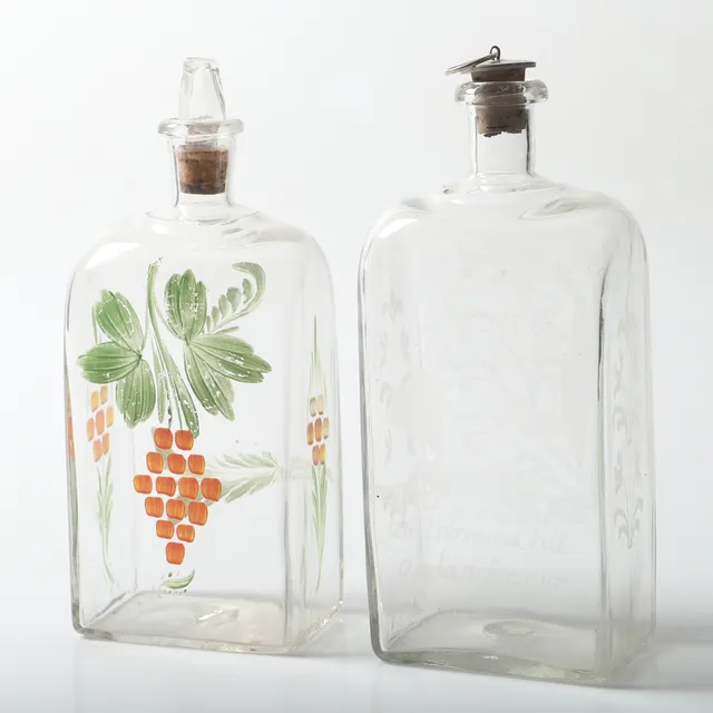NUBBEFLASKOR, 2 stycken, glas, 1800-tal.