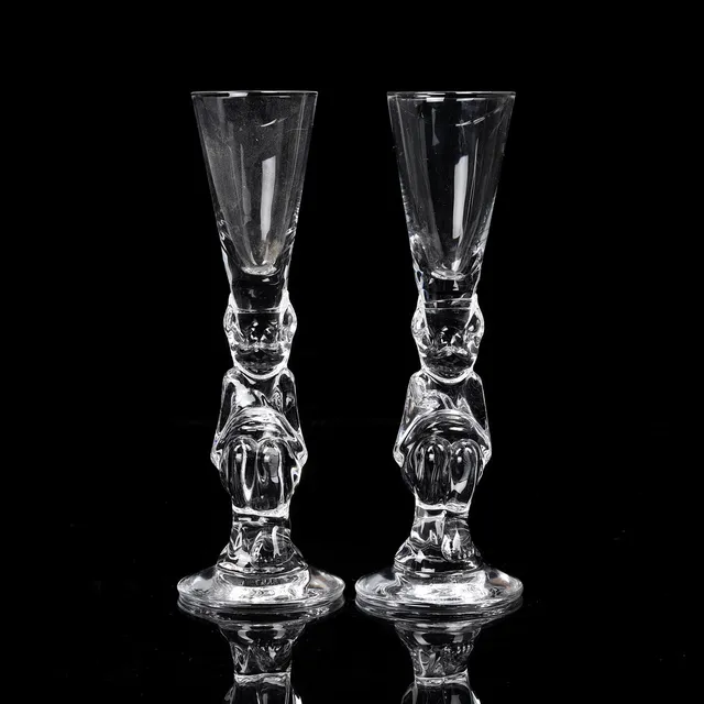 GUNNAR CYRÉN. Snapsglas, ett par, "Djävulsglas", Crystal Clear, Nobelservisen, Orrefors.