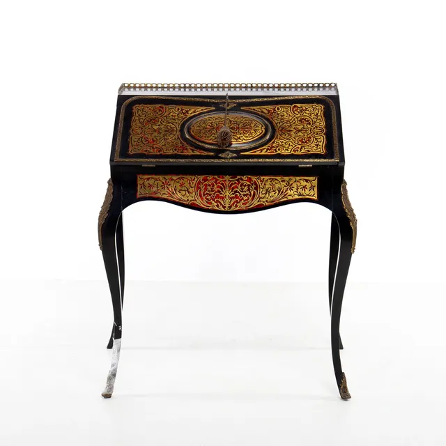 Napoleon III "en pente" secreter in ebonized wood with Boulle-like marquetry in brass and tortoiseshell, first third of the 20th Century.