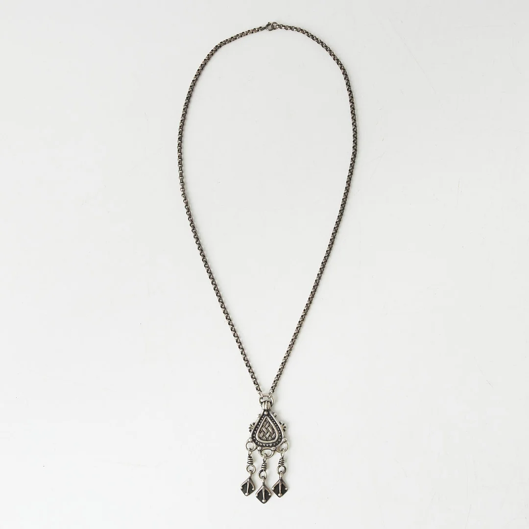 KALEVALA KORU. Hänge, silver, Heikki Juhana Kaksonen, Helsingfors 1937. — Brooches & Pendants — Stockholms Auktionsverk Magasin 5