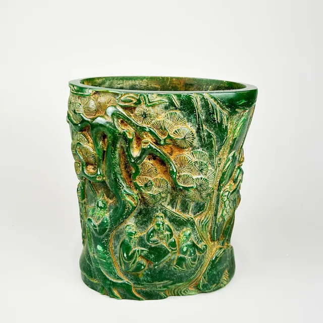 CHINESE FAUX JADE BRUSH POT.