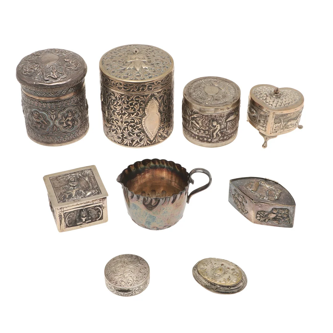 VARIOUS INDIAN AND FAR EASTERN WHITE METAL BOXES. — Other metals — Lawrences Auctioneers