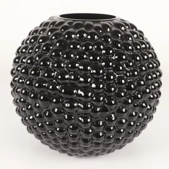 CARINA SETH ANDERSSON. Vas, "Dagg", svart glas, Firma Svenskt Tenn, Stockholm.