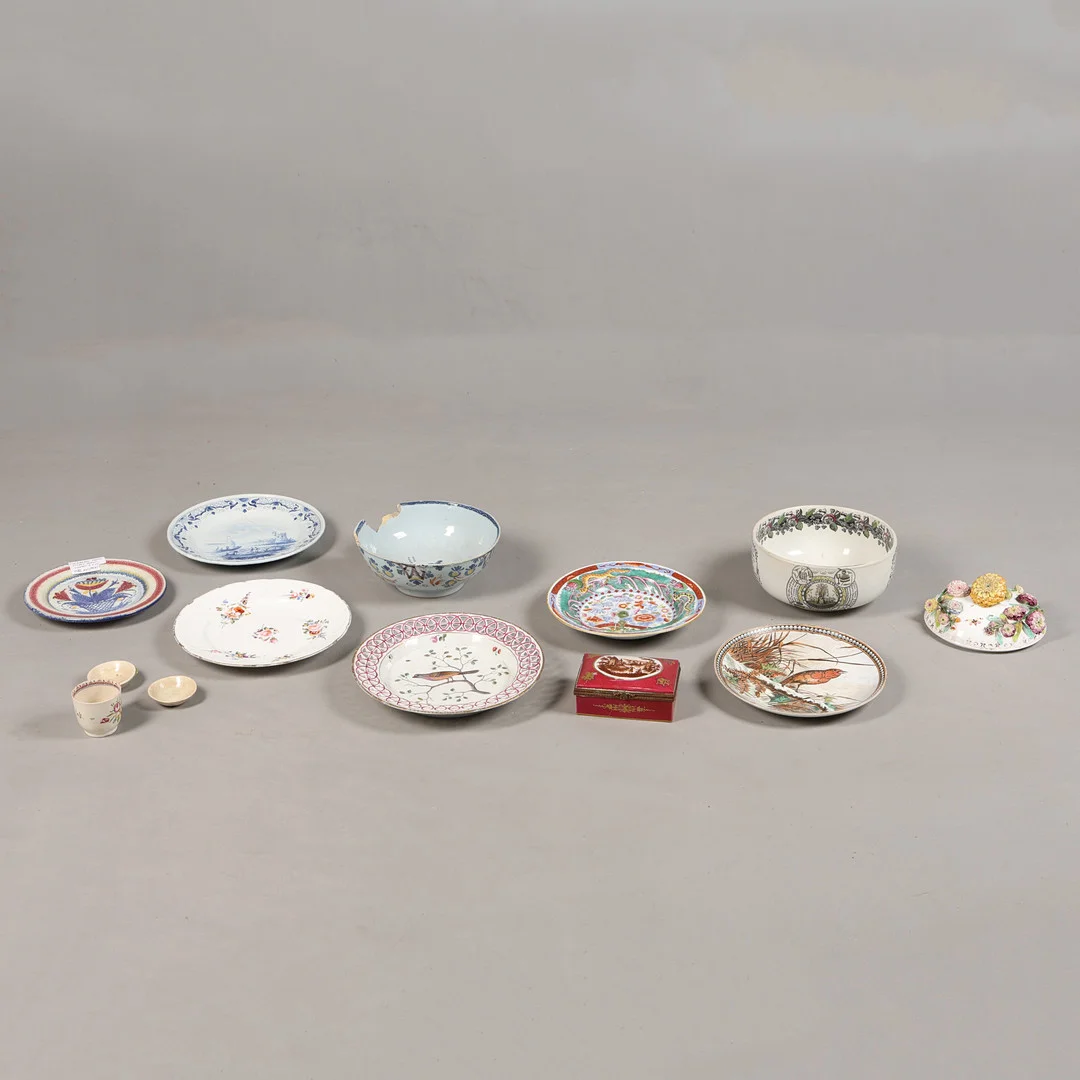 A COLLECTION OF VARIOUS CERAMICS (QTY). — European — Bishop & Miller