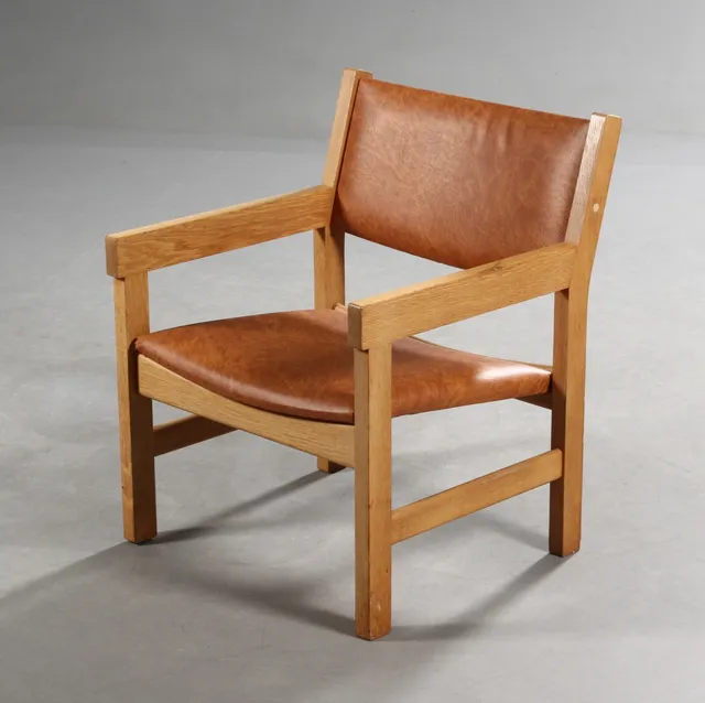 Hans J. Wegner. Lænestol, egetræ, Getama