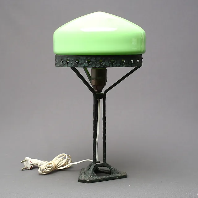 BORDSLAMPA, jugend, tidigt 1900-tal.