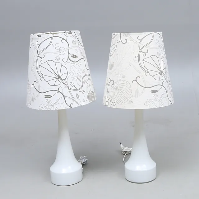 BORDSLAMPOR, ett par, glas, 1950/60-tal.
