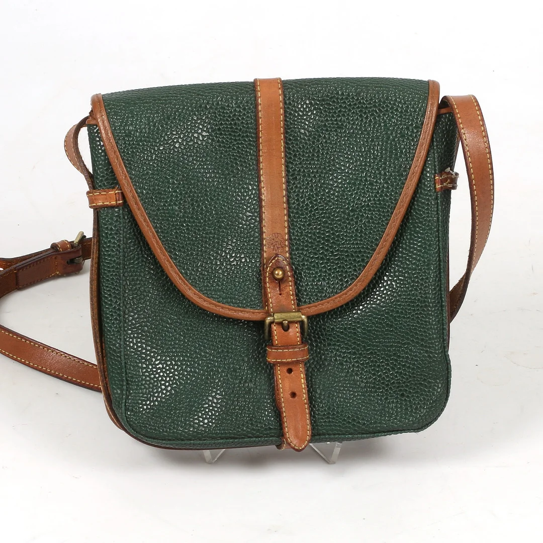 AXELREMSVÄSKA, Mulberry Company, England. — Vintage & Designer Fashion — Stadsauktion Sundsvall