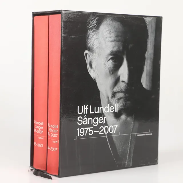 ULF LUNDELL. Samlingsverk, "Sånger 1975-2007", not- och textbok, Bokförlaget Wahlström & Widstrand.