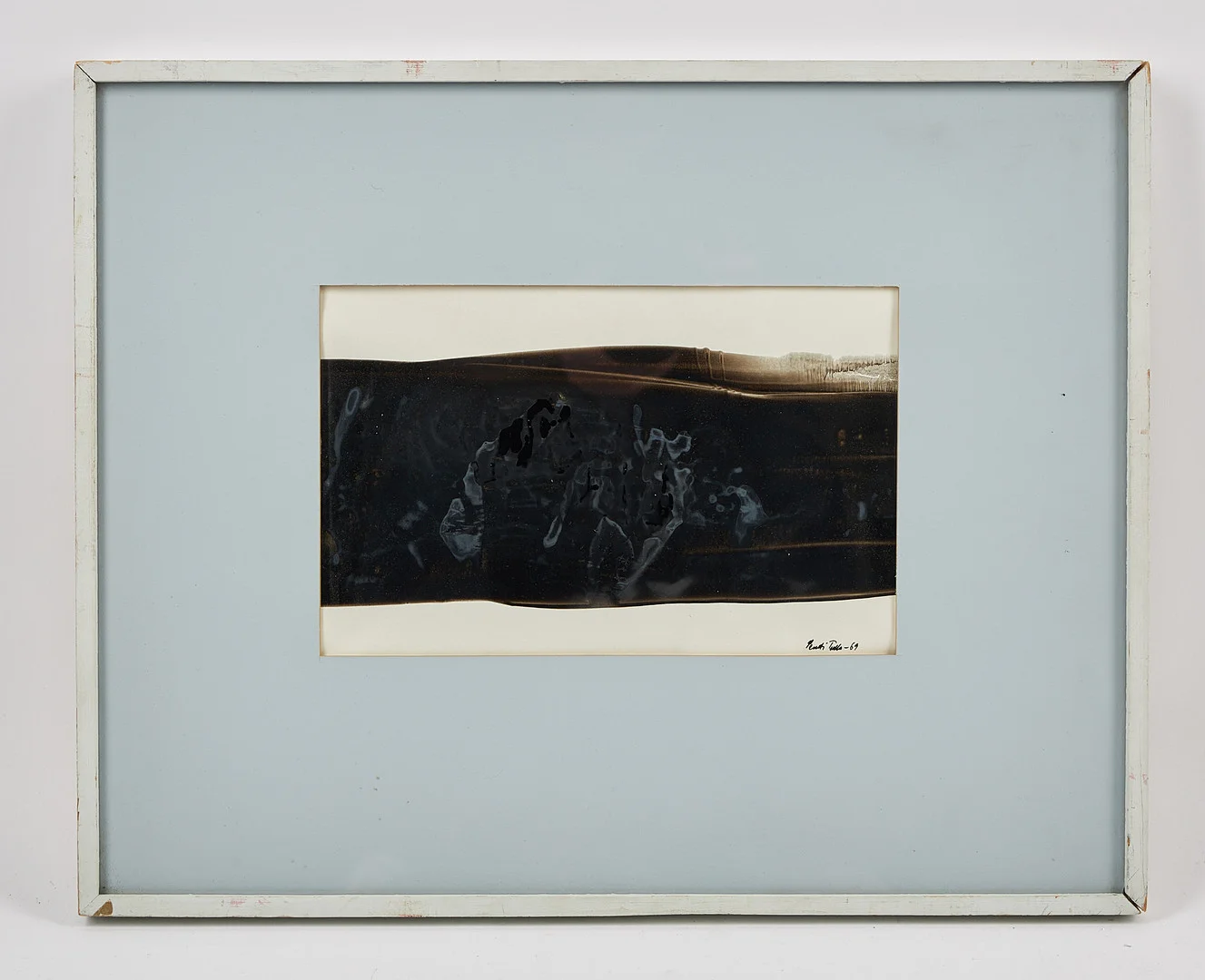 PENTTI TULLA. Komposition, signerad samt daterad -69, blandteknik och olja på papper. — Paintings — Stockholms Auktionsverk Helsinki