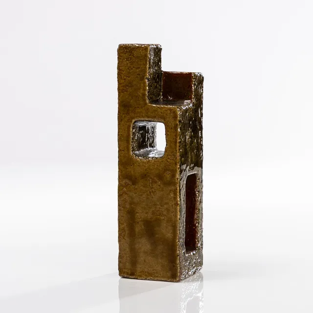 STIG CARLSSON. skulptur, glaserat stengods, signerad.