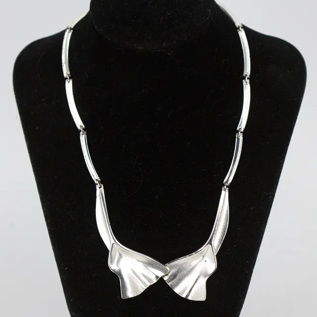 BJÖRN WECKSTRÖM. Halsband, sterlingsilver, länkad kedja, stämplat W, Lapponia, Finland 1989.