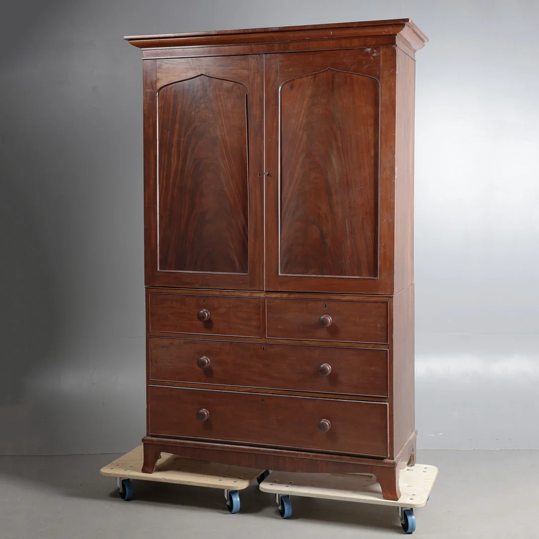 A VICTORIAN MAHOGANY LINEN PRESS CUPBOARD. — Cupboards, Cabinets & Shelves — Bishop & Miller