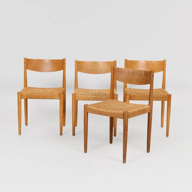 POUL M. VOLTHER (1923-2001). Fire spisestole af massivt egetræ og flettet papirgarn. Fremstillet hos Frem Røjle. 1960'erne. Danmark (4).