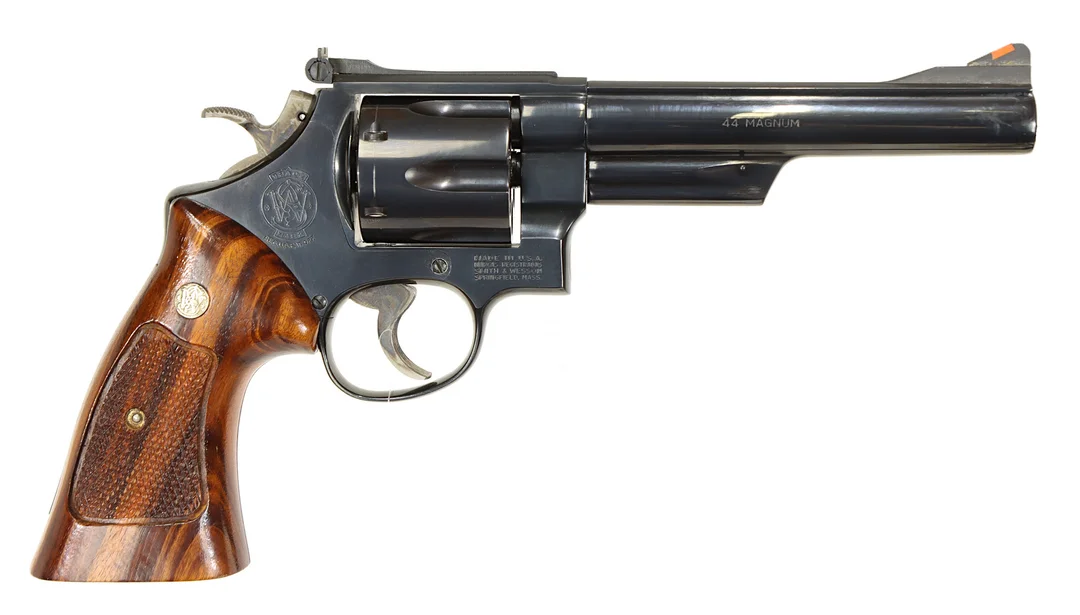 REVOLVER, fabrikat Smith & Wesson, modell 29-3, kaliber .44 Magnum, tillv.nr AHP9907. — Revolvers — Walter Borg