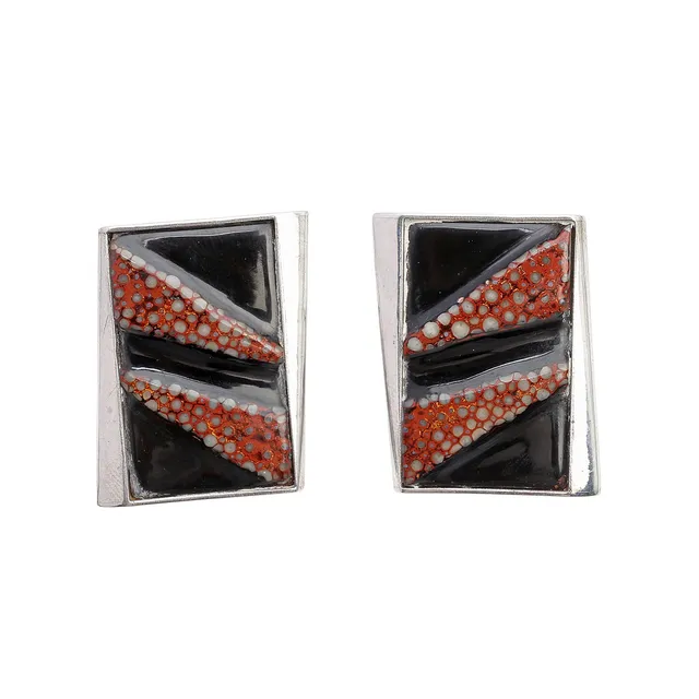 LUISA LARENA. Urushi lacquer earrings, circa 1985-1995.
