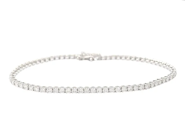TENNISARMBAND, 18K vitguld, 71 briljantslipade diamanter ca 2,19 ctv, ca W-TCa(H-L)/VS-SI, längd 16,5 cm, vikt 5,8 g.