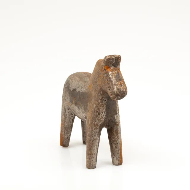 SKULPTUR, Dalahäst, "Raw", järn, märkt A P G.