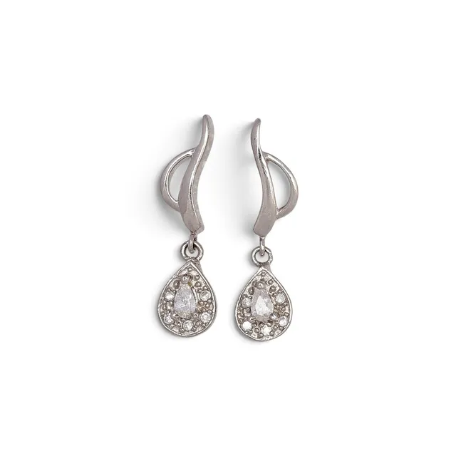 Zircons long earrings.
