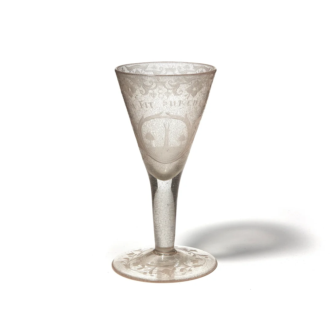 Vinglass — Vinglass — Gjenstand/Glass — Blomqvist