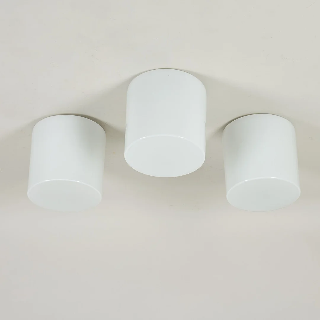 PAAVO TYNELL. TILLSKRIVEN. Taklampor, 3 st, Idman 80112, kupor i opalglas. — Ceiling lights — Stockholms Auktionsverk Helsinki
