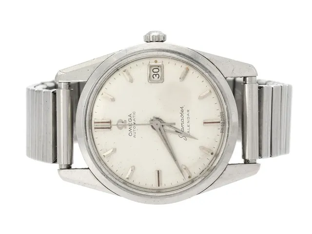 OMEGA, Seamaster, Calendar, Cal 562, Serie nr. 17292627, Ref nr. CK 14701, Boett nr. 14701 1 SC (C.B), herrur, 33,5 mm, stål, automatisk, plexiglas, datum, skadad urtavla/visare, defekt (akut servicebehov, rost) ca 1960, metallänk ej original.