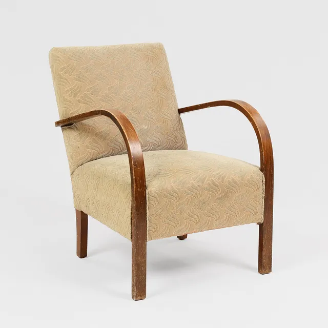 DANSK DESIGN: Lænestol af mørkbejdset bøgetræ og grågrønt stofbetræk, dansk møbelproducent, 1930/40'erne.