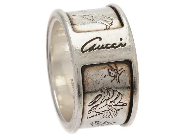 GUCCI, ring, silver, stl 17 mm, vikt 11,2 g, originaletui.