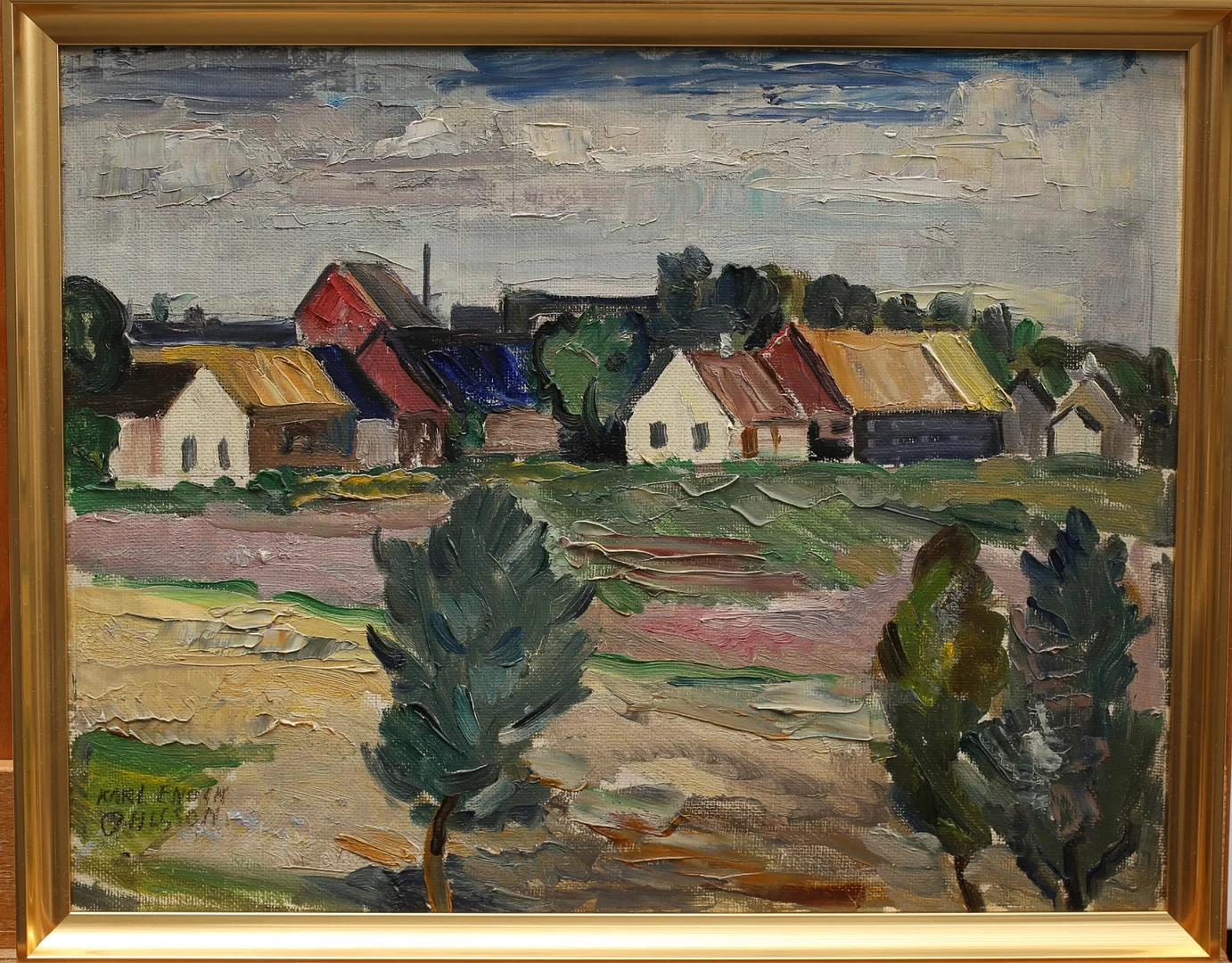 KARL ENOCK OHLSSON. Olja på duk, hus i landskap, signerad. — Paintings — Limhamns Auktionsbyrå