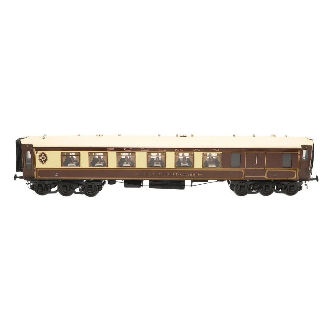 RAILWAY GAUGE 1 - LARGE PULLMAN COACH. — Toys — Lawrences Auctioneers