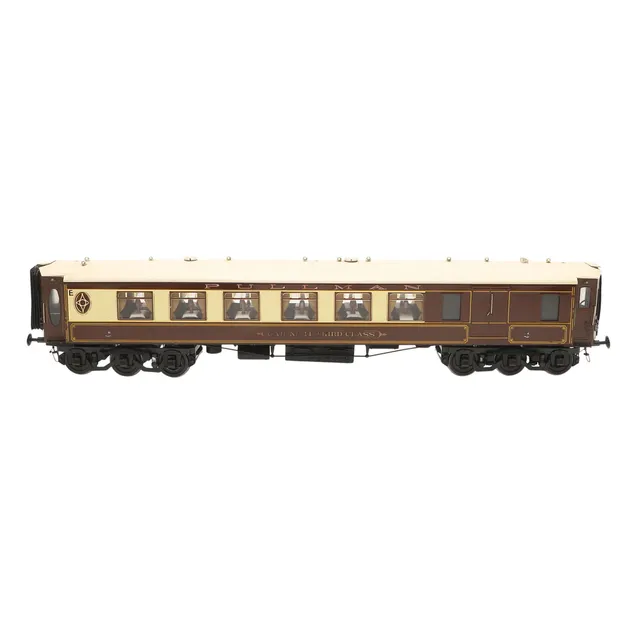 RAILWAY GAUGE 1 - LARGE PULLMAN COACH.