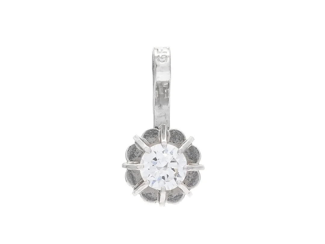 HÄNGE, 18K vitguld, briljantslipade diamanter 0,16 ct, ca TW/VS, vikt 0,4 g. — Smycken/Hänge — Kaplans