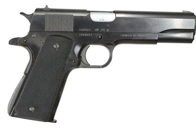 PISTOL, fabrikat Norinco, modell 1911A1, kaliber .45 ACP, tillv.nr 1004683, se-nr SE2277200.