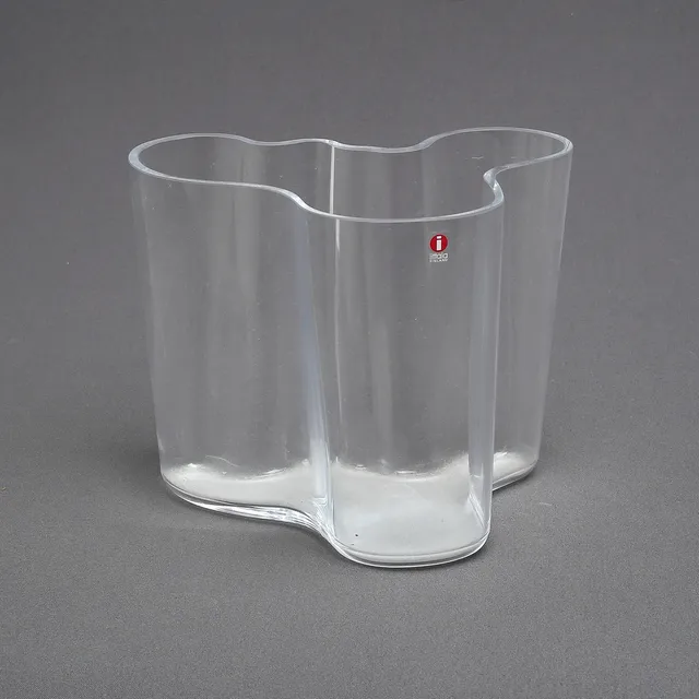 ALVAR AALTO. Vas, glas, "Savoy", IIttala.