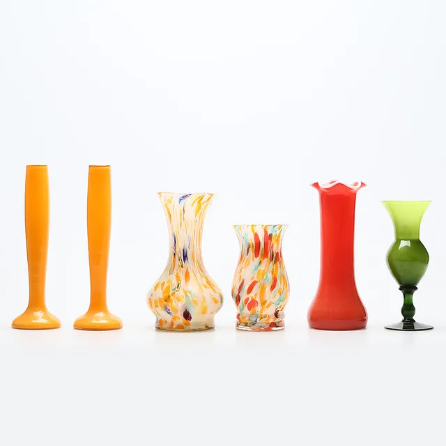 VASER, 6 st, glas, bland annat Pukeberg.