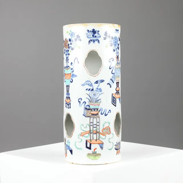 Kinesisk hatstand af porcelæn, 1800-tallet.