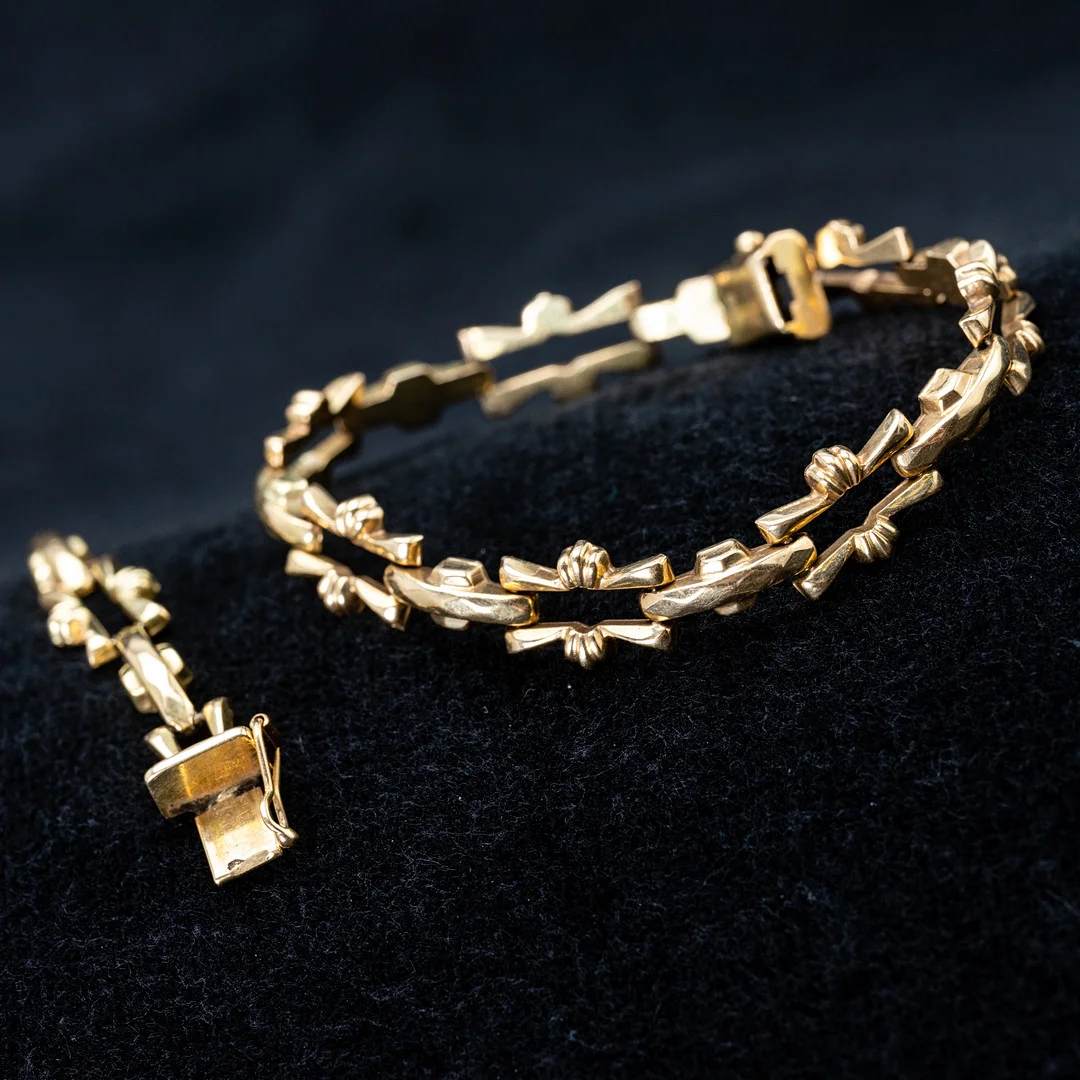 585er Gold Armband (gebrochen). — Bracelets — Stockholms Auktionsverk Hamburg