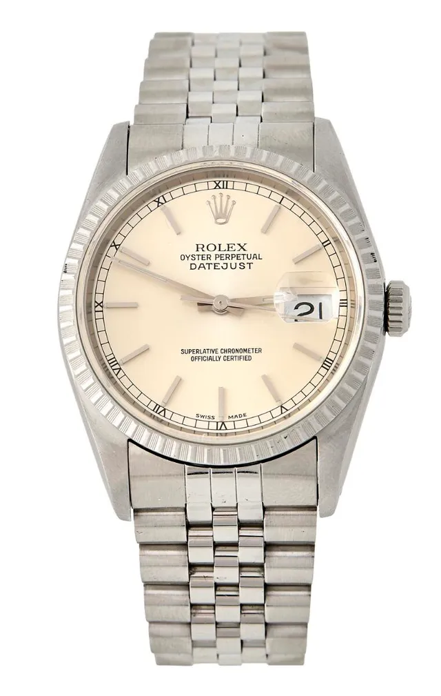 Datejust of steel, ref. 16220. Mechanical movement with automatic winding and date indication, cal. 3135. Rolex “Jubilee” bracelet of steel with folding clasp. Circumference approximately 17 cm. Ø 36 mm. 1991.
