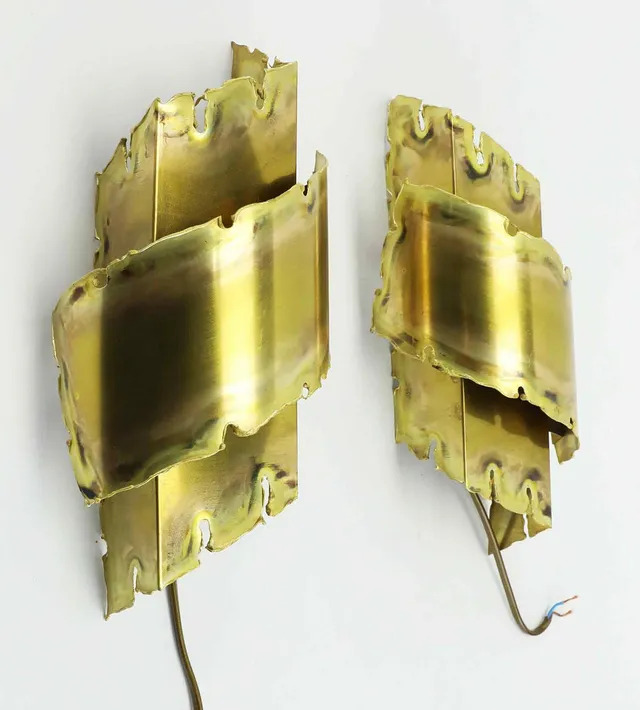 SVEND AAGE HOLM SØRENSEN. Vägglampor, ett par, flamskuren mässing, typ L-10, Thea Metal, Danmark, 1900-talets andra hälft.