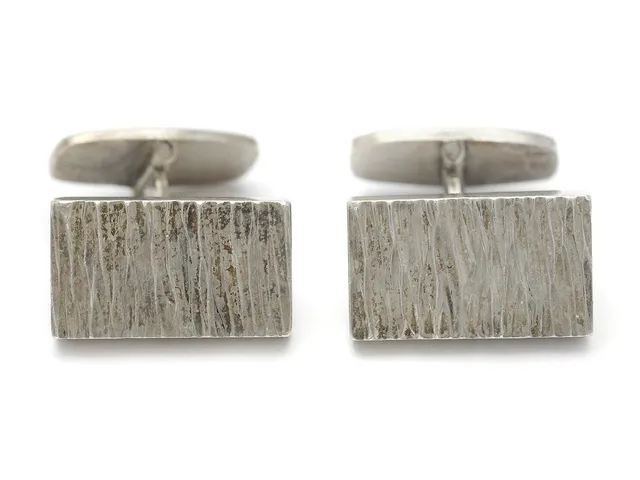ATELIER BORGILA, manschettknappar, sterlingsilver, Stockholm 1965, vikt 20,3 g. macnshettknappar, 18K guld, vikt 26,5 g.