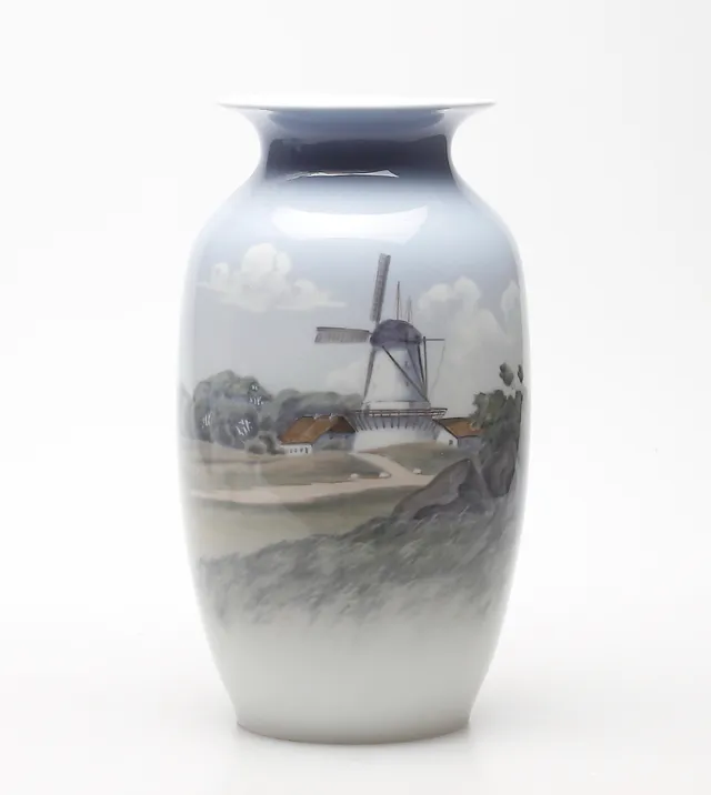 VAS, porslin, Royal Copenhagen, Danmark.