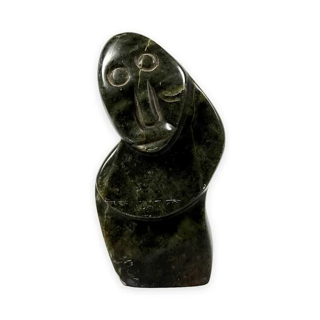 Stenskulptur. Möjligtvis Afrika. Signerad.