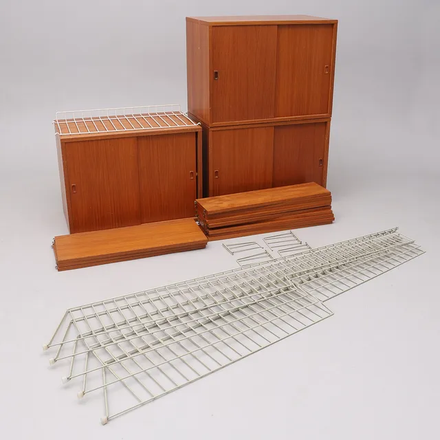 KAJSA OCH NILS STRINNING. HYLLSYSTEM, "STRING", 1960-TAL.