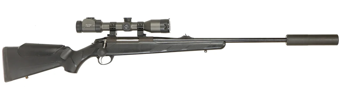 KULGEVÄR MED LJUDDÄMPARE, fabrikat Tikka, modell T3 Lite, kaliber .308W, tillv.nr C51560, se-nr SE2280956. — Rifles — Walter Borg