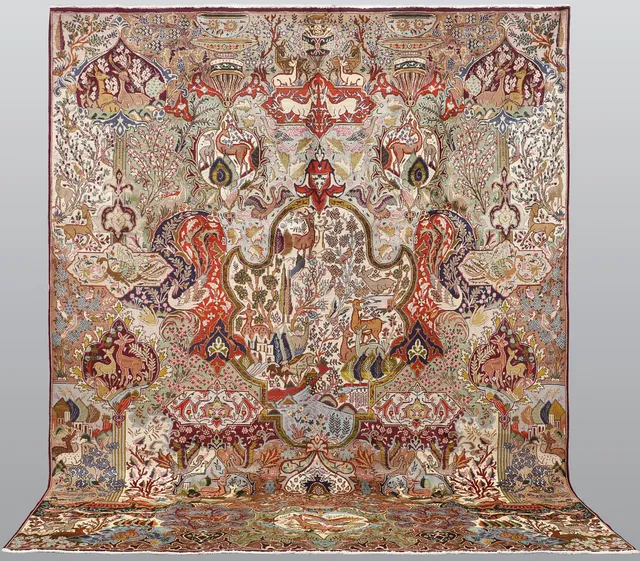 MATTA, figural Kashmar, ca 390 x 298 cm.