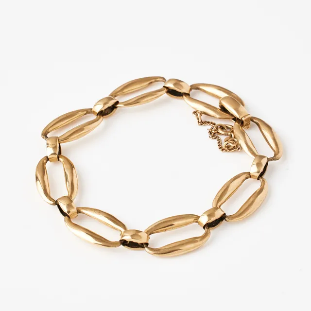 ARMBAND, 18 k guld, sammankopplade ovaler, svensk kontrollstämpel, säkerhetskedja stämplad Balestra, Italien.
